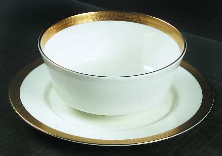 Pembroke Gravy Boat with Attached Underplate