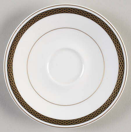Pembrooke Saucer
