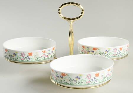 Petit Point 7" x 12" 3-Part Relish & Metal Stand (FR) HC