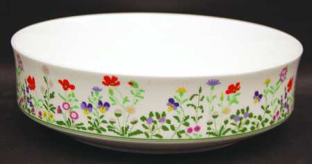 Petit Point 9" Round Vegetable Bowl