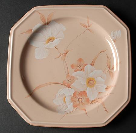 Petal Puff Salad Plate