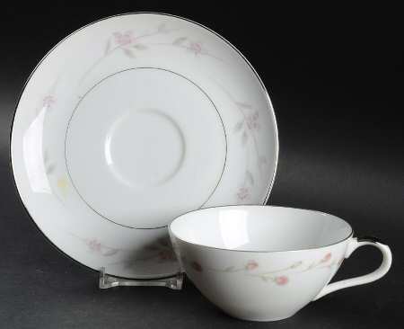 Petite Flat Cup & Saucer Set