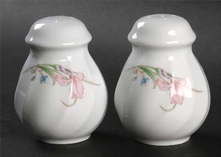 Pink Beauty Salt & Pepper Set