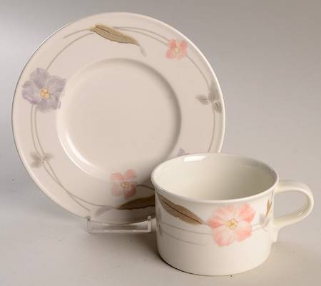 Piccadilly Flat Cup & Saucer Set