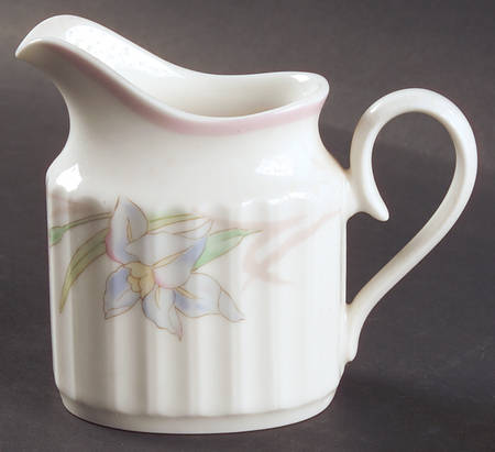 Pink Melody Creamer