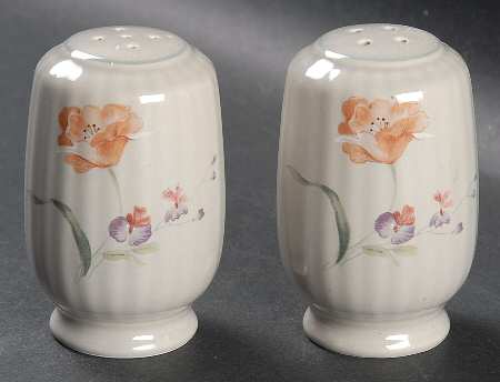 Pink Poppy Salt & Pepper Set