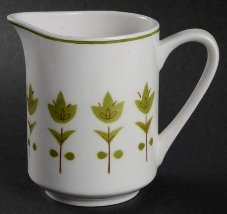 Pirouette Creamer