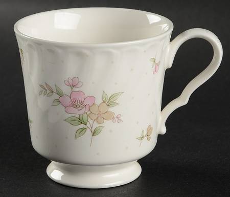 Pollyanna Footed Cup