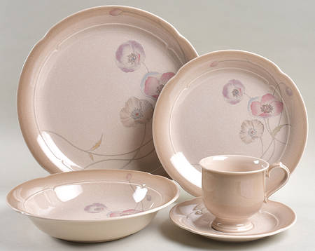Poppies 5 Piece Place Setting