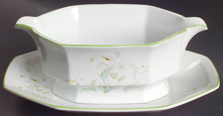 Poppy Sunday Gravy Boat & Underplate