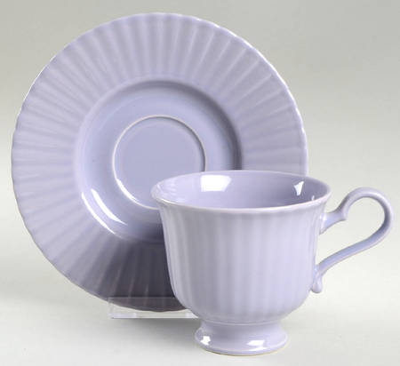 Potpourri Lavender Footed Cup & Saucer Set