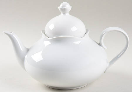 Porcelain White Teapot & Lid