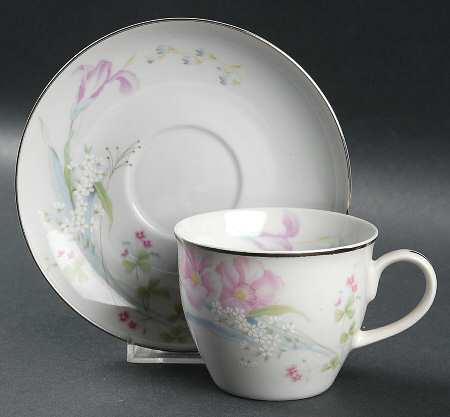 Pretty Bouquet Flat Cup & Saucer Set
