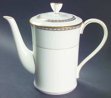 Precious Gold Coffee Pot & Lid