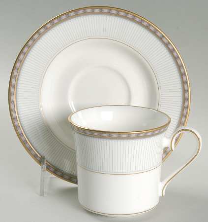 Precious Gold Flat Cup & Saucer Set