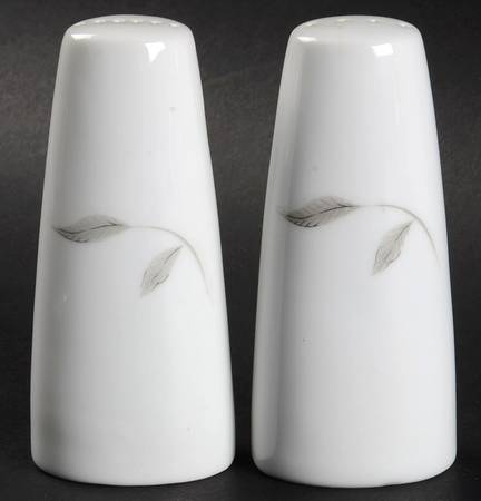 Primrose Salt & Pepper Set