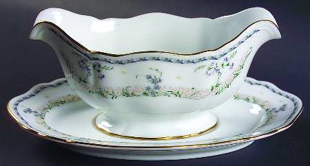 Priscilla Gravy Boat & Underplate