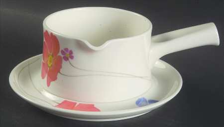Pretty Posies Gravy Boat & Underplate