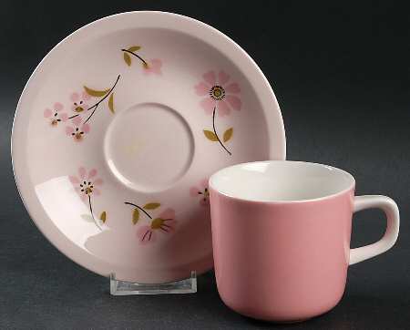 Puff Flat Cup & Saucer Set