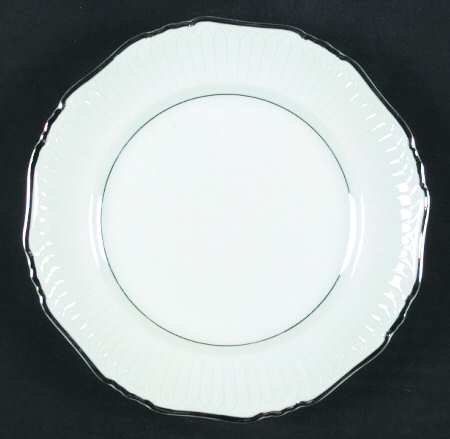 Queen Anne Dinner Plate