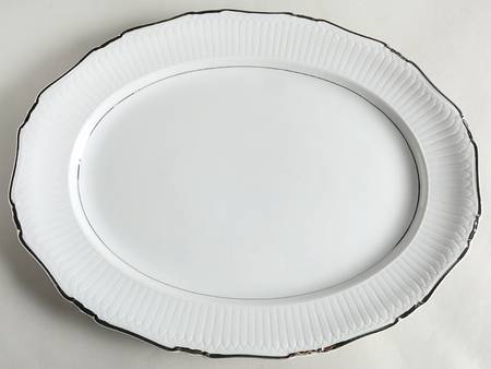 Queen Anne 16" Oval Serving Platter