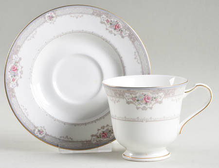 Queens Rose Footed Cup & Saucer Set