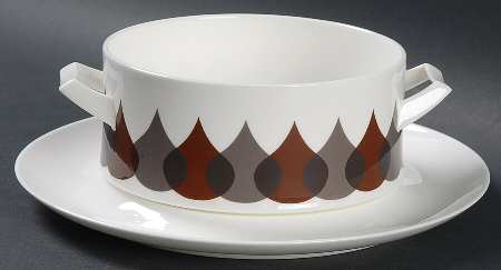Rain Flower Gravy Boat & Underplate