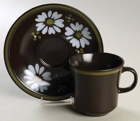 Ravenna Flat Cup & Saucer Set