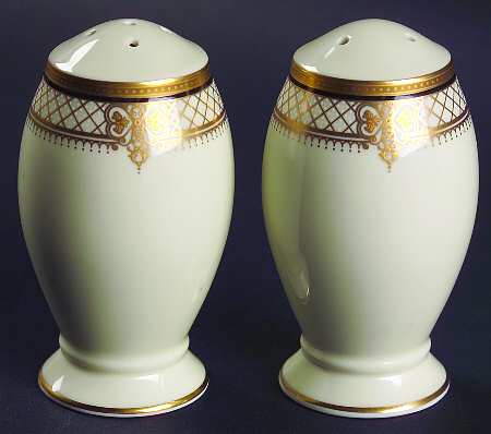Regal Court Salt & Pepper Set