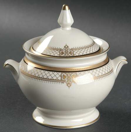 Regal Court Sugar Bowl & Lid