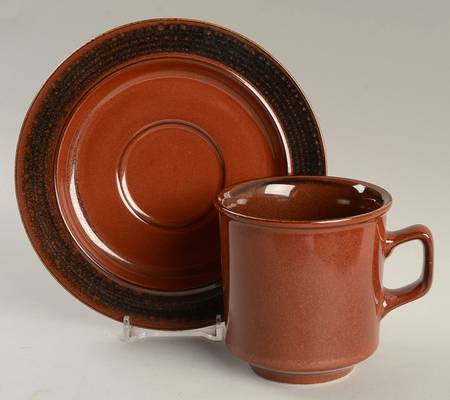 Redwood Flat Cup & Saucer Set
