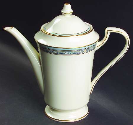 Regal Estate Coffee Pot & Lid