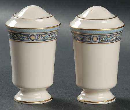 Regal Estate Salt & Pepper Set