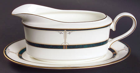 Gravy Boat & Underplate