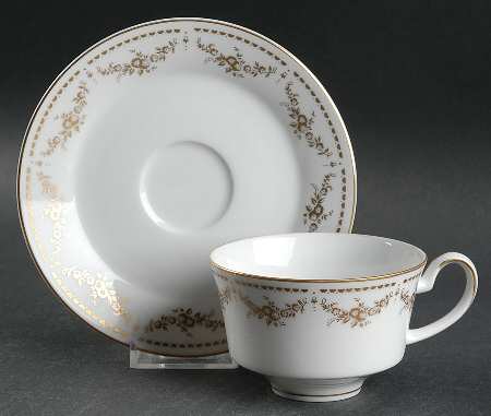 Regent Flat Cup & Saucer Set by Mikasa