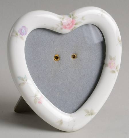 Remembrance Heart Shape Picture Frame