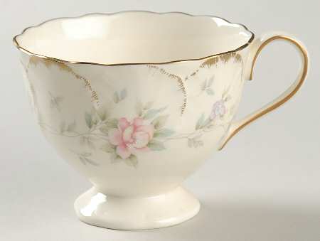 Remembrance Footed Cup