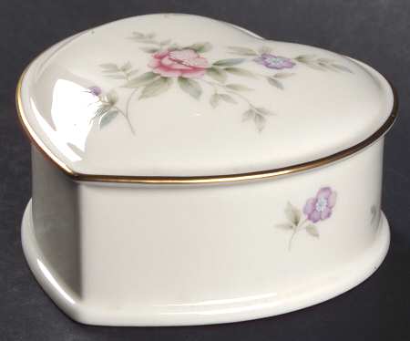 Remembrance Heart Shape Box & Lid