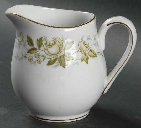Renoir Creamer