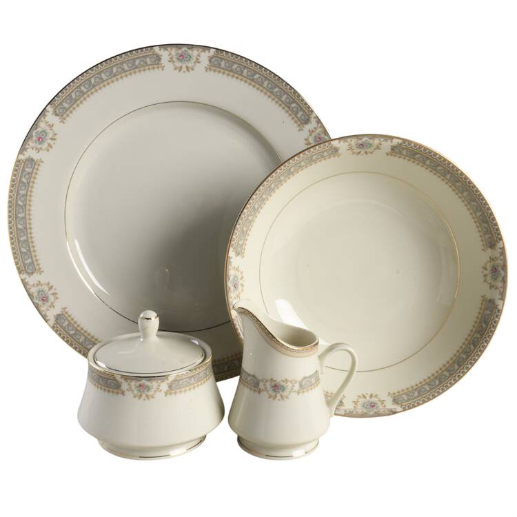 Richelieu 5 Piece Hostess Set