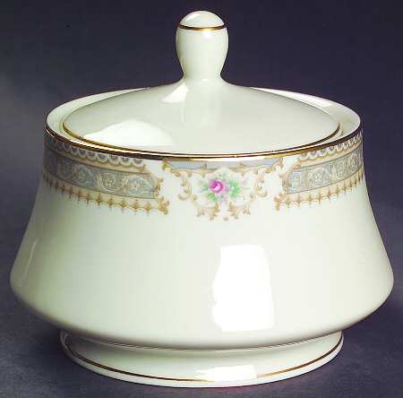 Richelieu Sugar Bowl & Lid