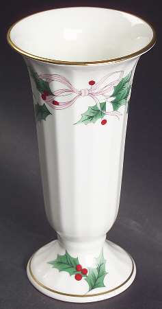 Ribbon Holly 6" Vase