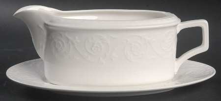 Riviera Gravy Boat & Underplate (Relish/Butter) by Mikasa
