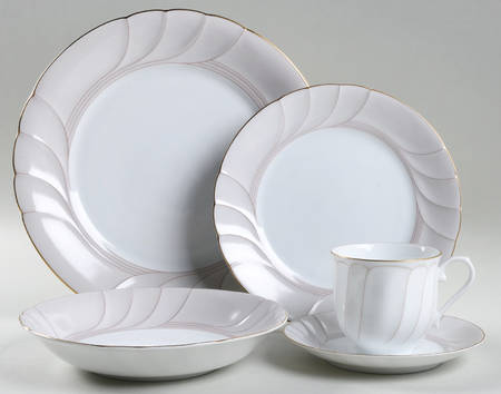 Rose Bisque 5 Piece Place Setting