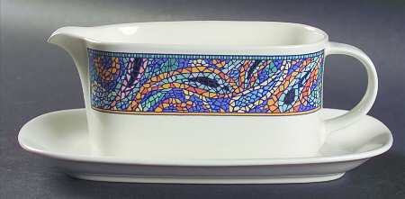 Roman Court Gravy Boat & Underplate (Relish/Butter)