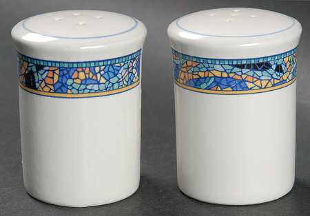Roman Court Salt & Pepper Set