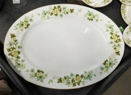Rose Crest 16" Oval Serving Platter