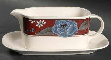 Romantic Fleur Gravy Boat & Underplate (Relish/Butter)