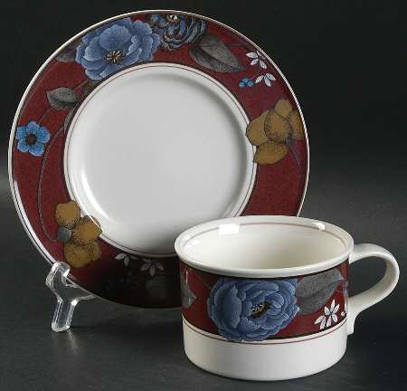 Romantic Fleur Flat Cup & Saucer Set