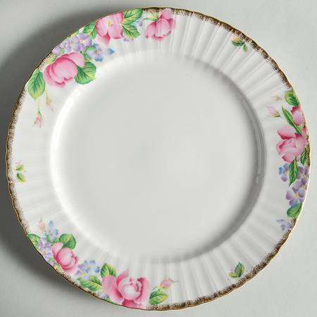 Rose Garland 12" Chop Plate (Round Platter)
